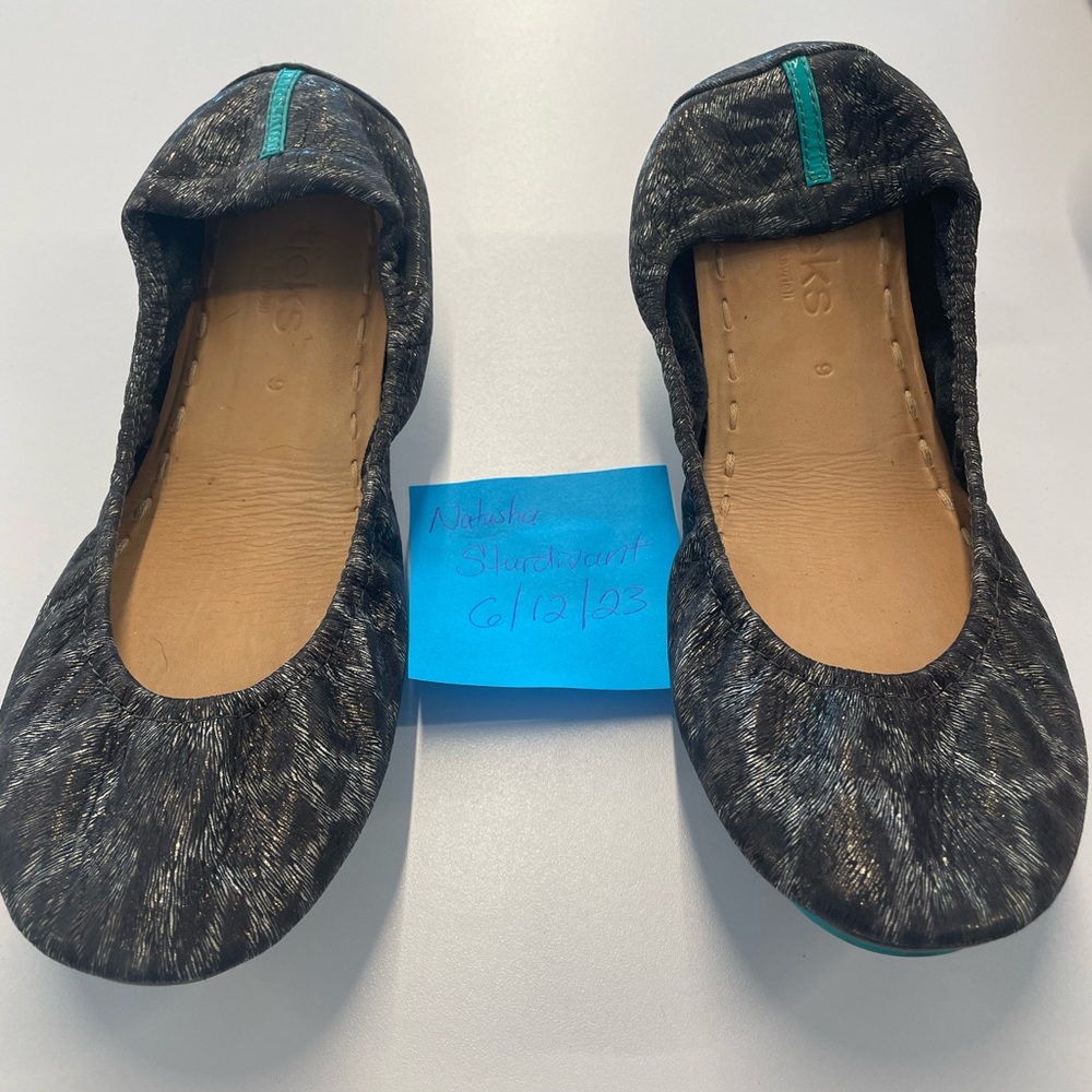 Black leopard Tieks